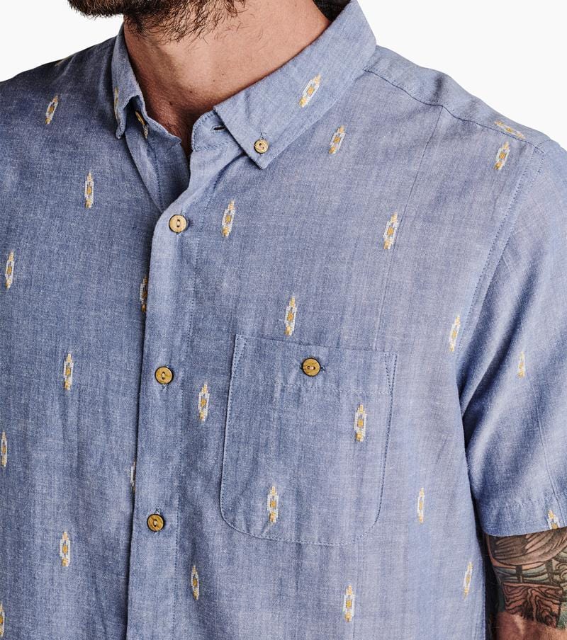 ROARK IKAT DOBBY BUTTON UP SHIRT